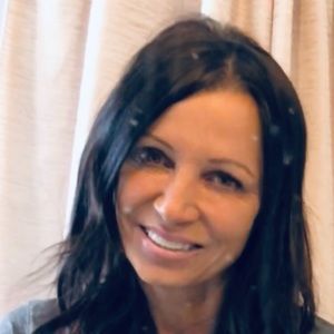 Meet your Posher, Traci